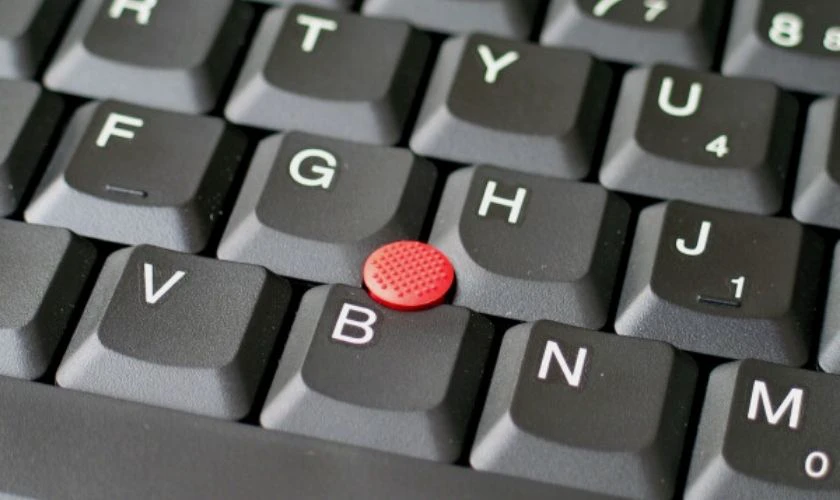 TrackPoint – Nút Điều Hướng Thần Thánh Trên Lenovo ThinkPad